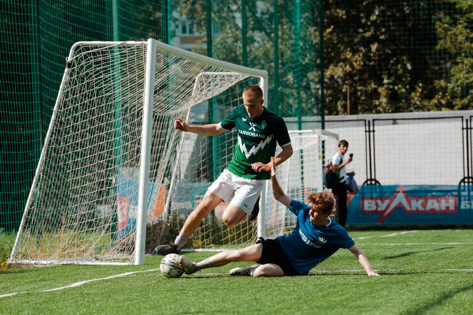 亚马尔斩获全场最佳，亨利公开质疑，真正功臣被FIFA所埋没（封面配图）
